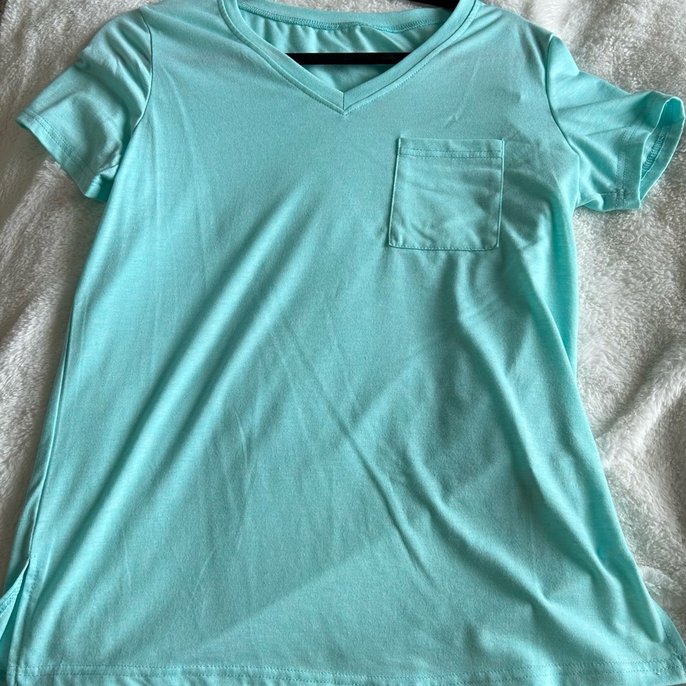 Vibrant Aqua V-Neck Tee with Pocket